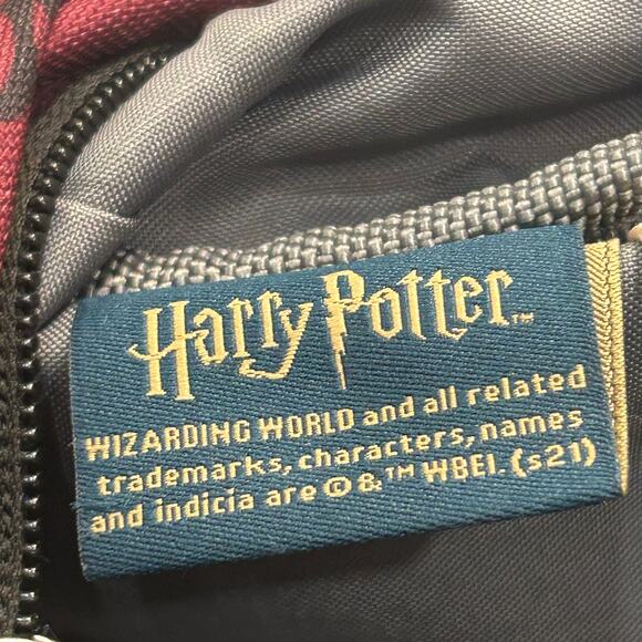 Pottery Barn Teen Harry Potter Burgundy Backpack Wizarding World Bookbag - Picture 3 of 6
